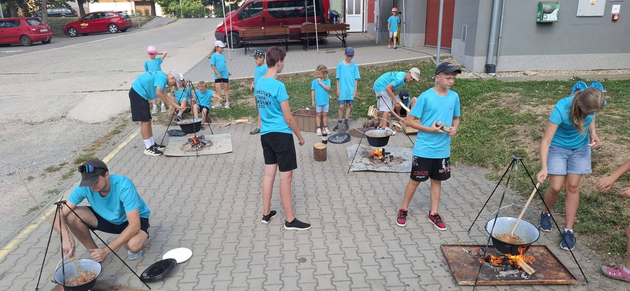 ÚTERÝ – Když se z hasičů stanou kuchaři